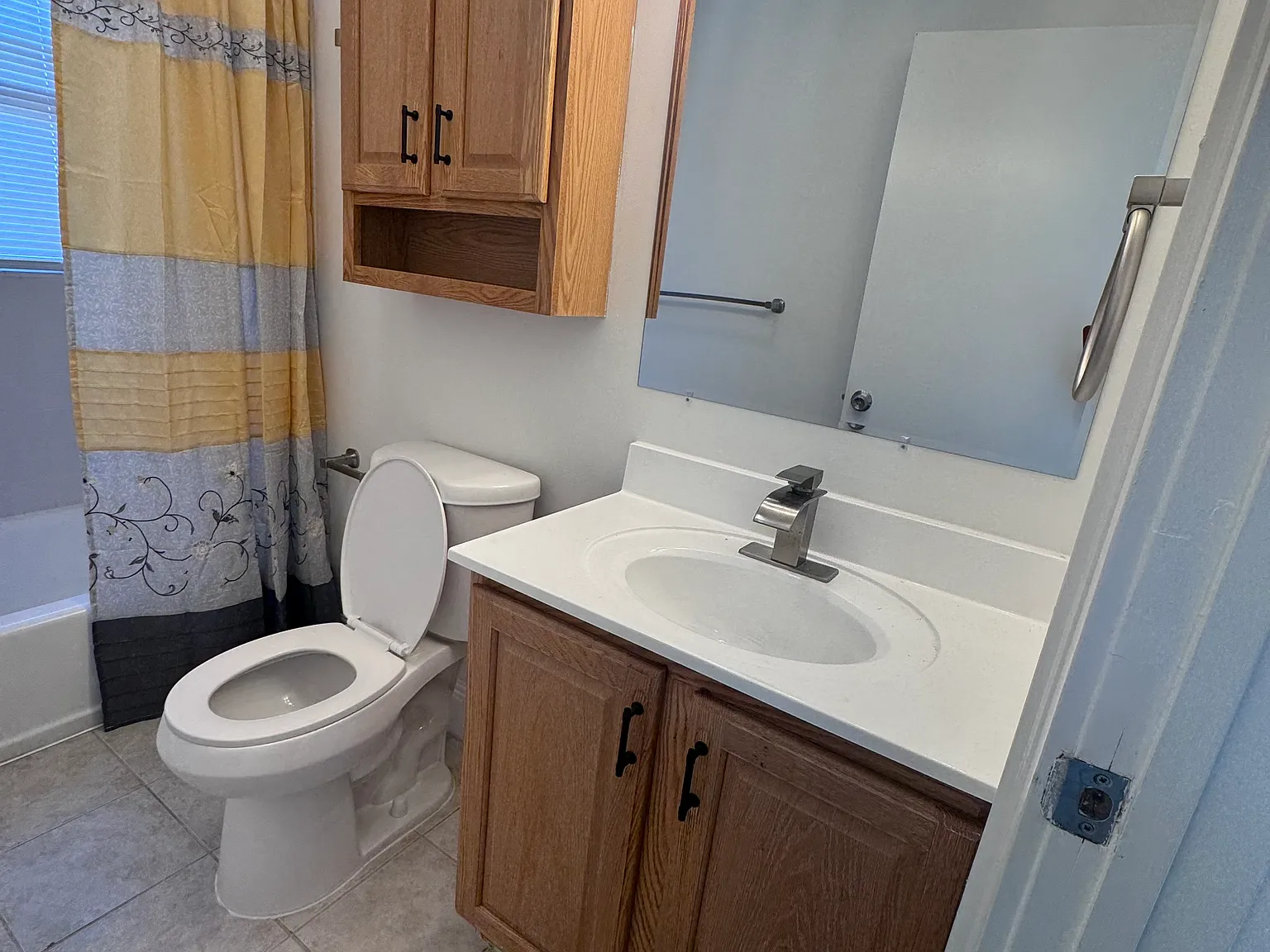 1 bed, $2,299 — Photo 4