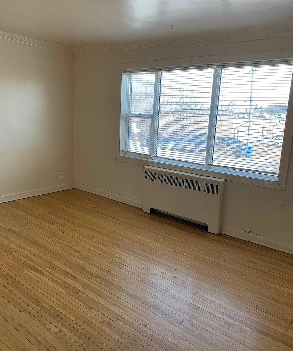 210 Jamison Avenue — Photo 3