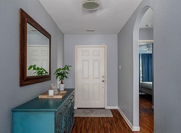 3rd image of 1304 Cottonwood Trl