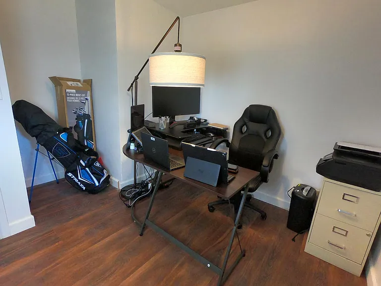 Office/Den (Bedroom 3)