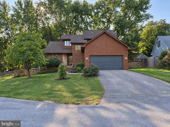 10390 Fox Meadow Cir, New Market, MD 21774