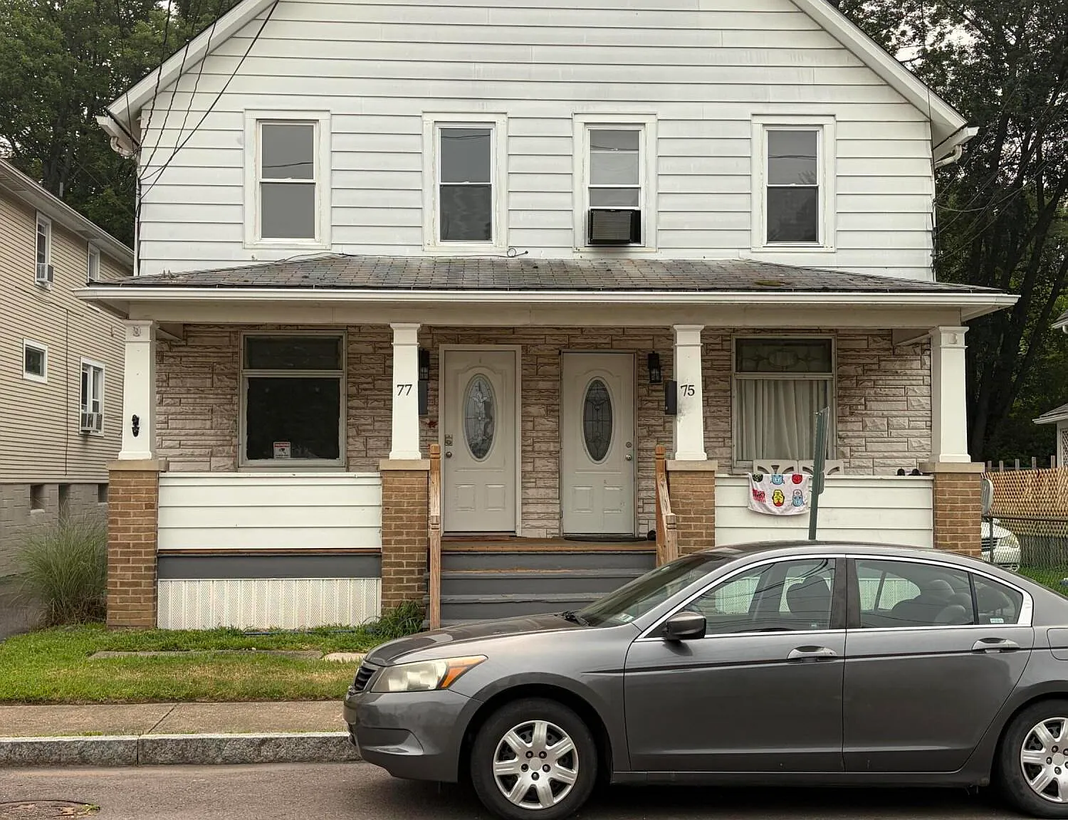 2 bed, 1.0 bath, 700 sqft, $1,250 — Photo 1
