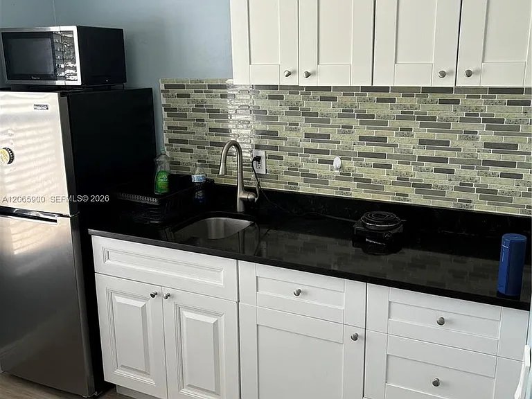 15050 Pierce St #1 — Photo 3