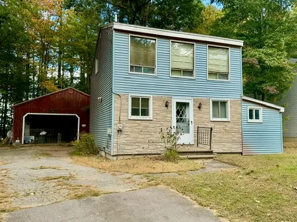 135 Yarmouth Road, Gray, ME 04039