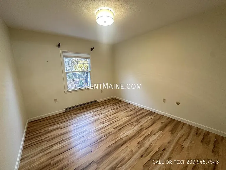 27G Longrale Park — Photo 10