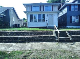 1006 E Victoria St, South Bend, IN 46614