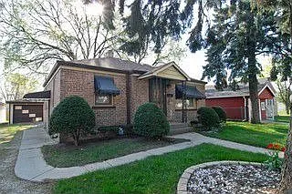 9747 Reeves Ct photo 1