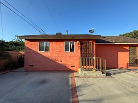 9603 Kauffman Ave, South Gate, CA