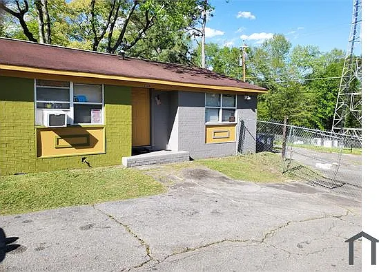 2 bed, 650 sqft, $735 — Photo 2