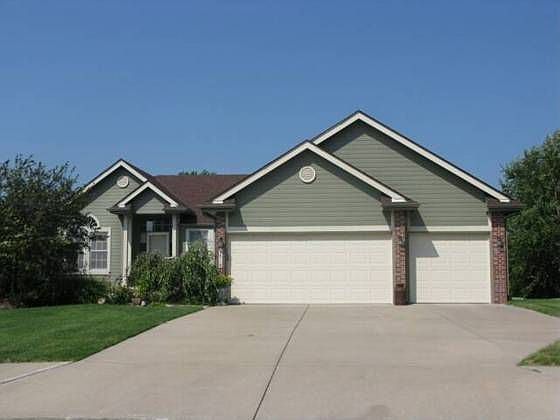 1st image of 5616 N 142nd Ave
