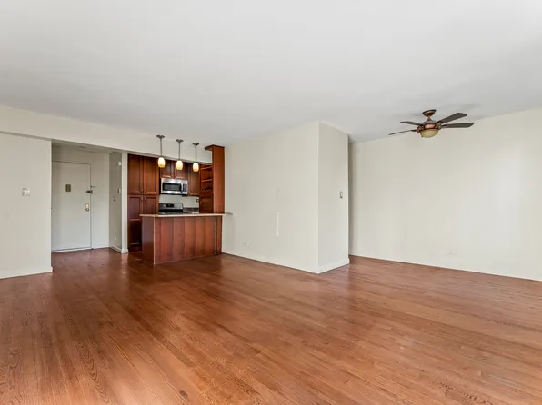 229 East 28th Street image 4 of 11