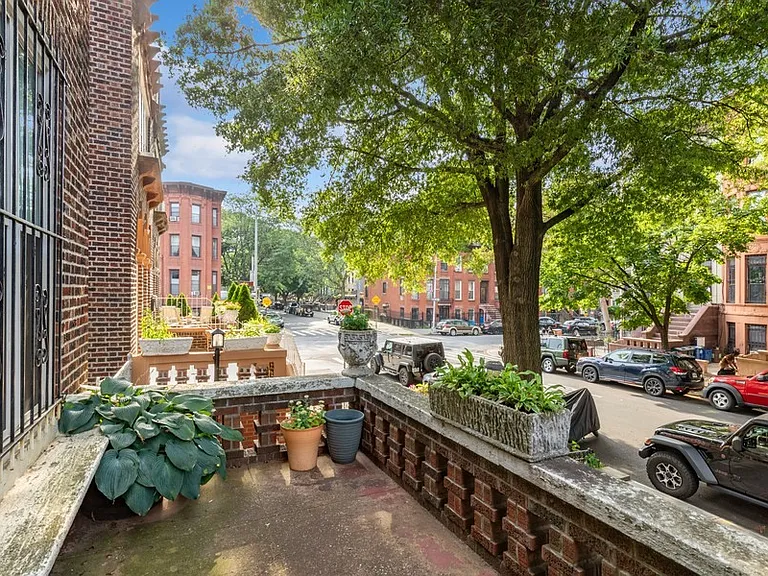 80 Bainbridge St #1 — Photo 10