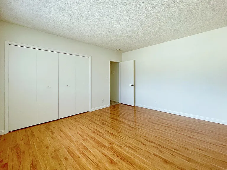 532 N New Ave #12 — Photo 15
