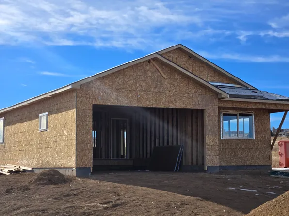 5076 Isabella Dr, Colorado City, CO 81019