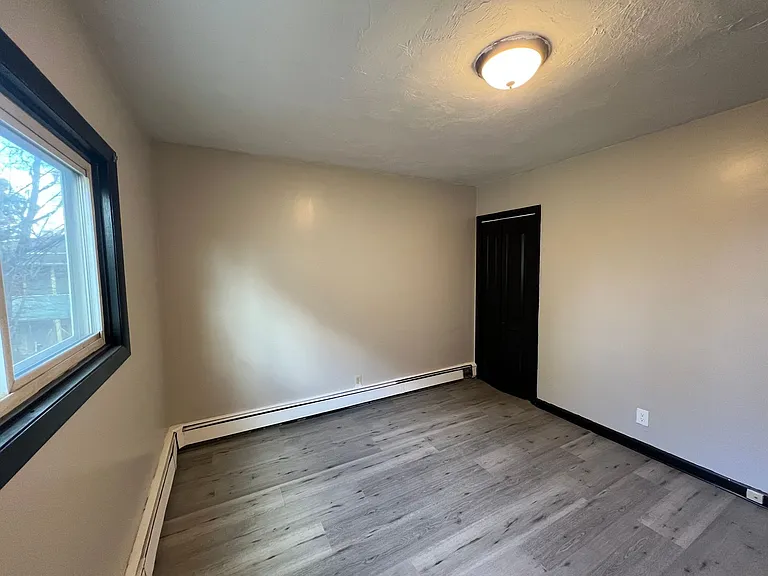 85 Prospect St — Photo 8
