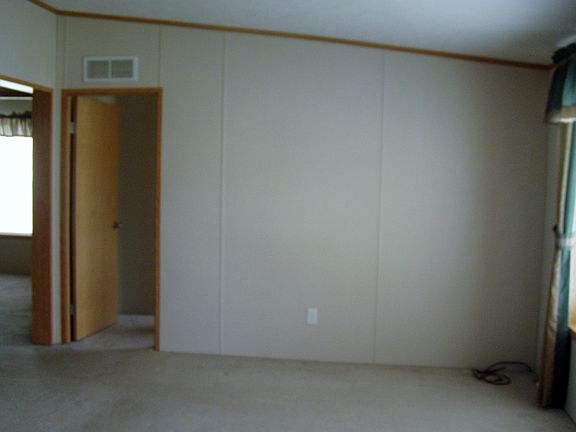 4th image of 479 Wyndham Dr