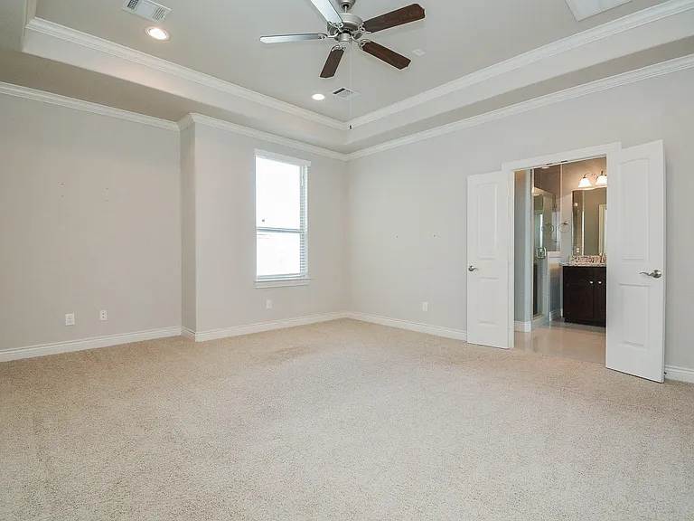 1610 Parker St — Photo 19