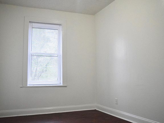 5th image of 2749 Pestalozzi St #1W