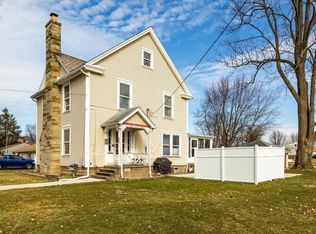 483 N Main St, Amherst, OH