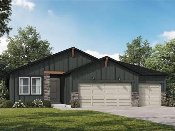 314 Woodview Dr, Raymore, MO 64083