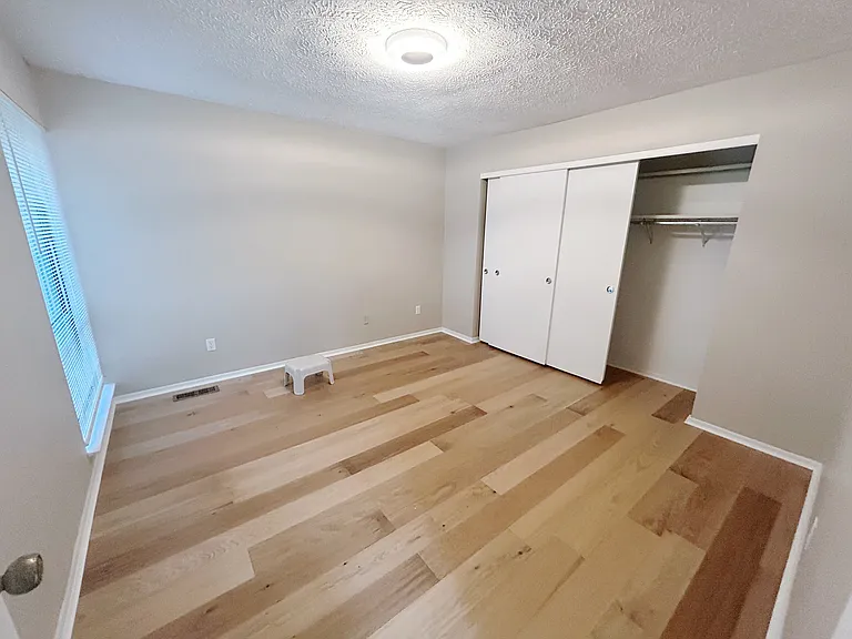8073 Timbertree Way — Photo 9
