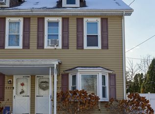 652 Mountain View Rd, Reading, PA 19607