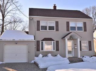 186 Sadler Rd, Bloomfield, NJ 07003