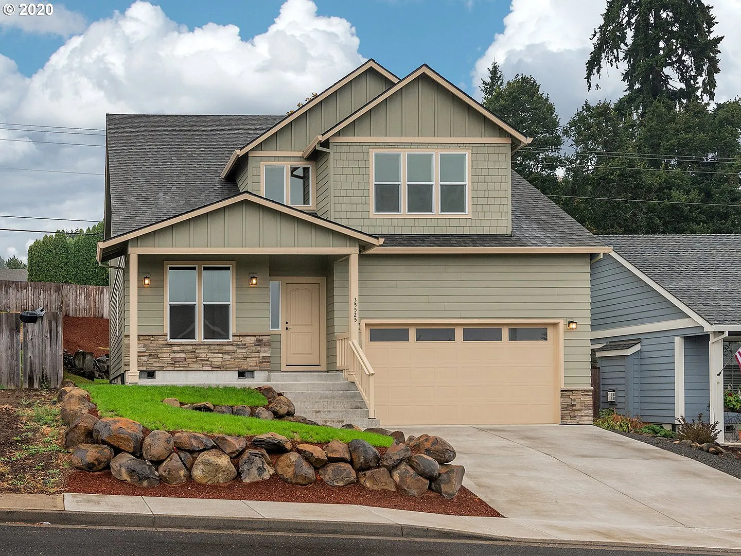 35525 Iris Way photo 1