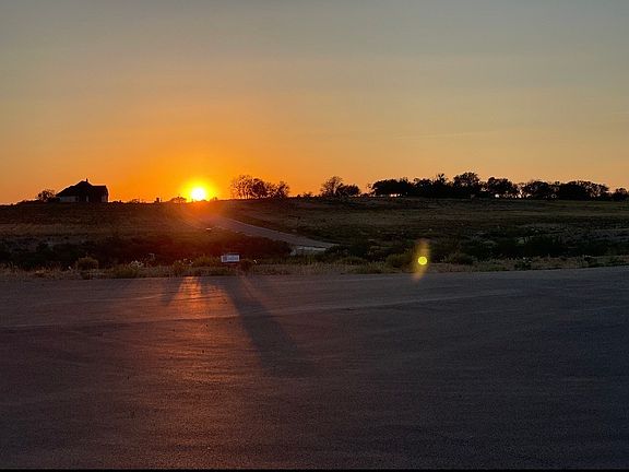 2nd image of 6000 Cates Ranch Dr