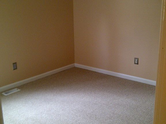 2nd image of 289 Farmingdale Ave