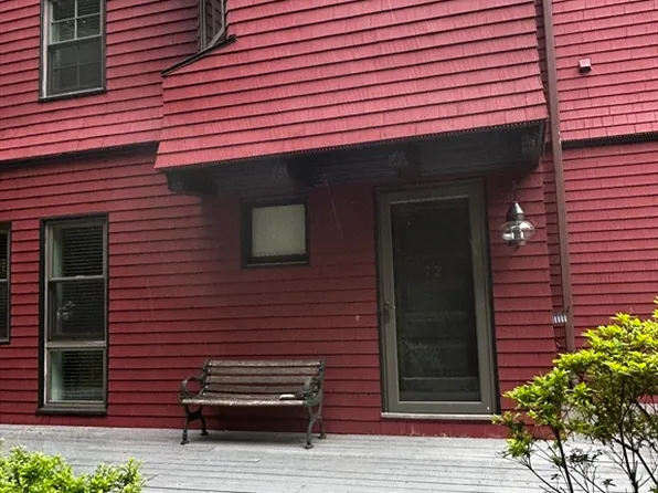 72 Ober Rd Unit 72, Newton Center, MA 02459