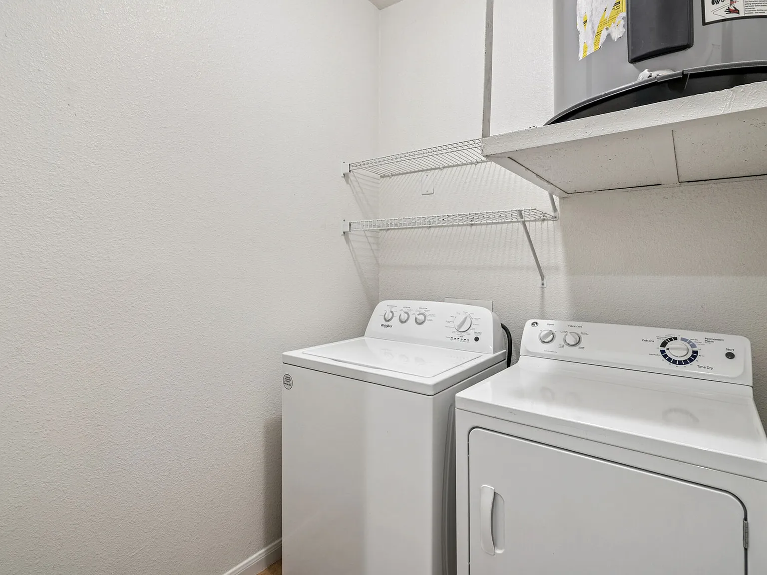 Chelsea Apartments — Photo 3