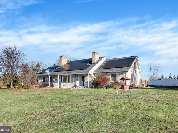 3291 Chambersburg Rd, Biglerville, PA 17307