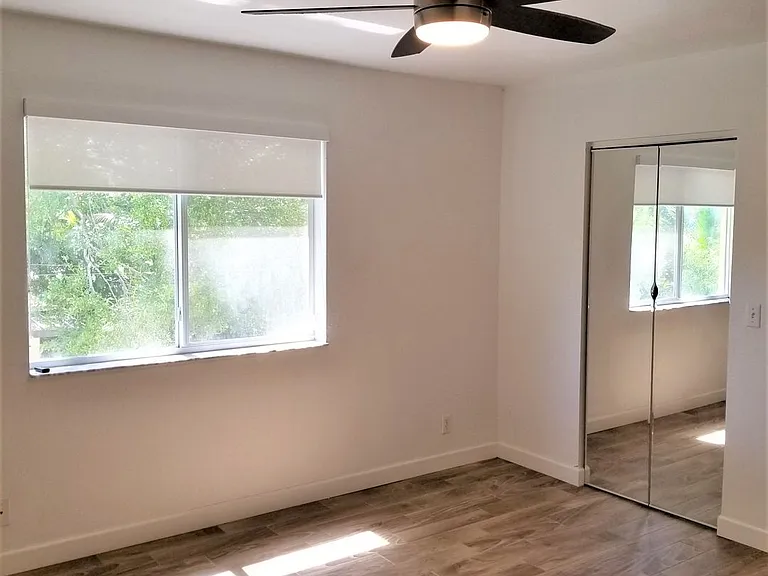 3221 SW 15th Ave — Photo 10