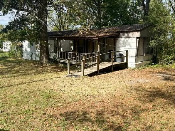 505 Elm St, Leslie, AR 72645