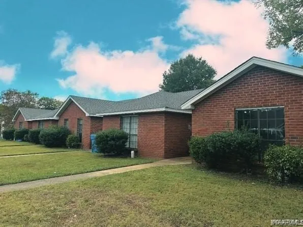 962 Peachtree St, Prattville, AL 36066