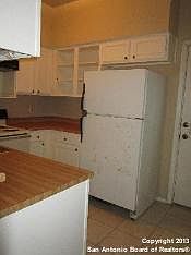 5th image of 1833 Garys Park