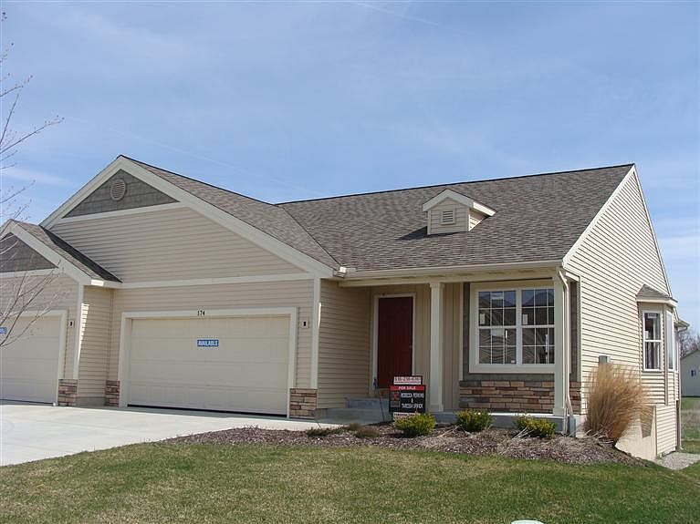 1st image of 174 Gemstone Ln #32