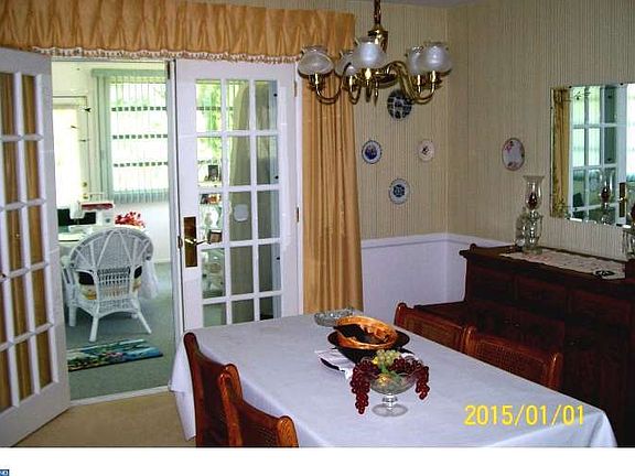 3rd image of 3325 Morningside Dr