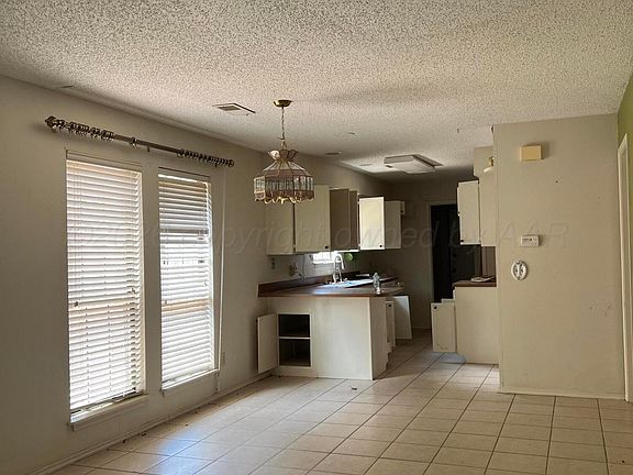 4th image of 3118 SW 28th Ave