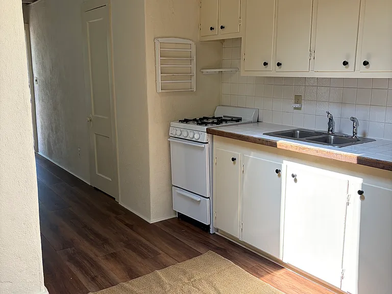 966 Alto St — Photo 14