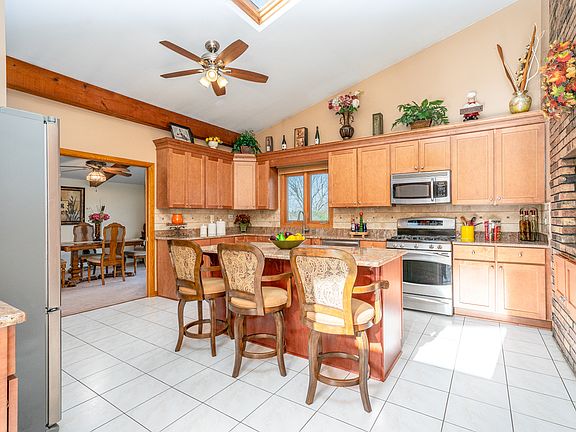 2nd image of 13452 W Pawnee Ln