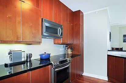 5th image of 420 E Waterside Dr Unit 1801