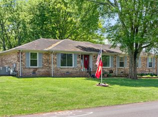 402 Robertson Dr, Smyrna, TN 37167