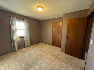 1677 Highway 137, Albia, IA 52531