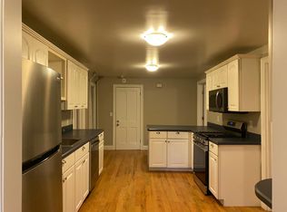 205 West St APT 2, Walpole, MA 02081