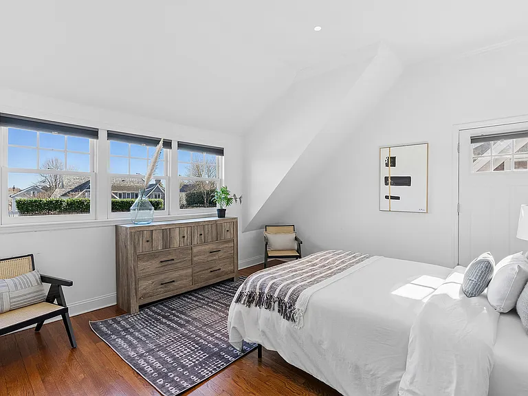 Farmview Dr — Photo 12