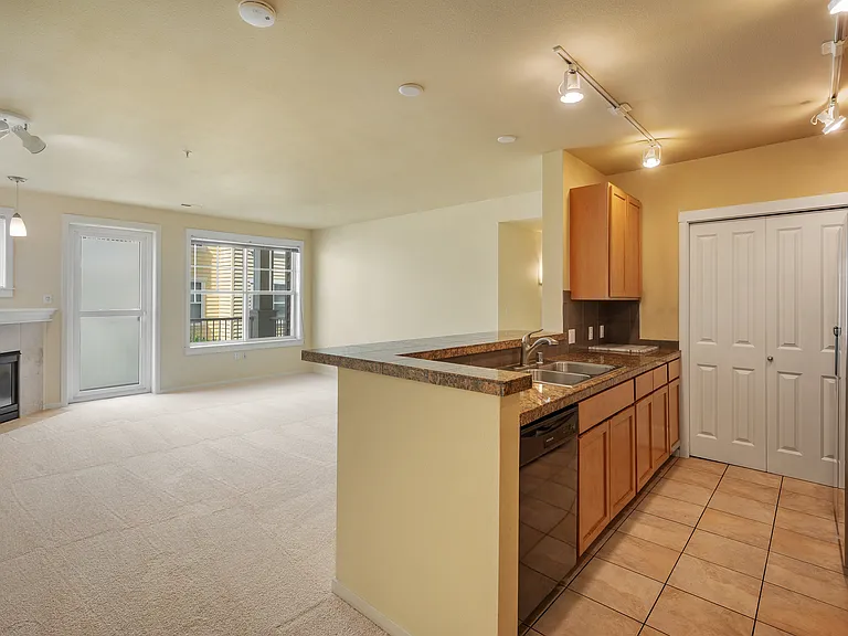 2901 NE Blakeley St #335 — Photo 5