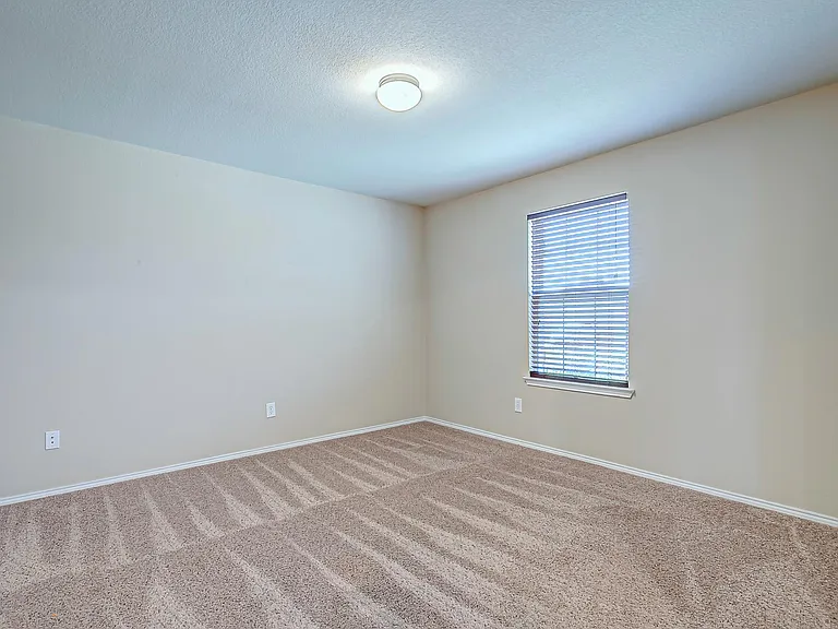 120 Abelia Dr — Photo 15