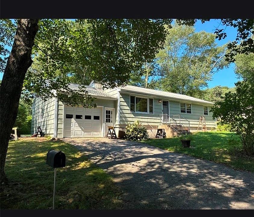 1st image of 39 Juniper Drive Ext